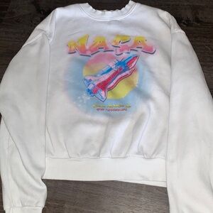 Make an offer!! H AND M. Womens Medium Crewneck.